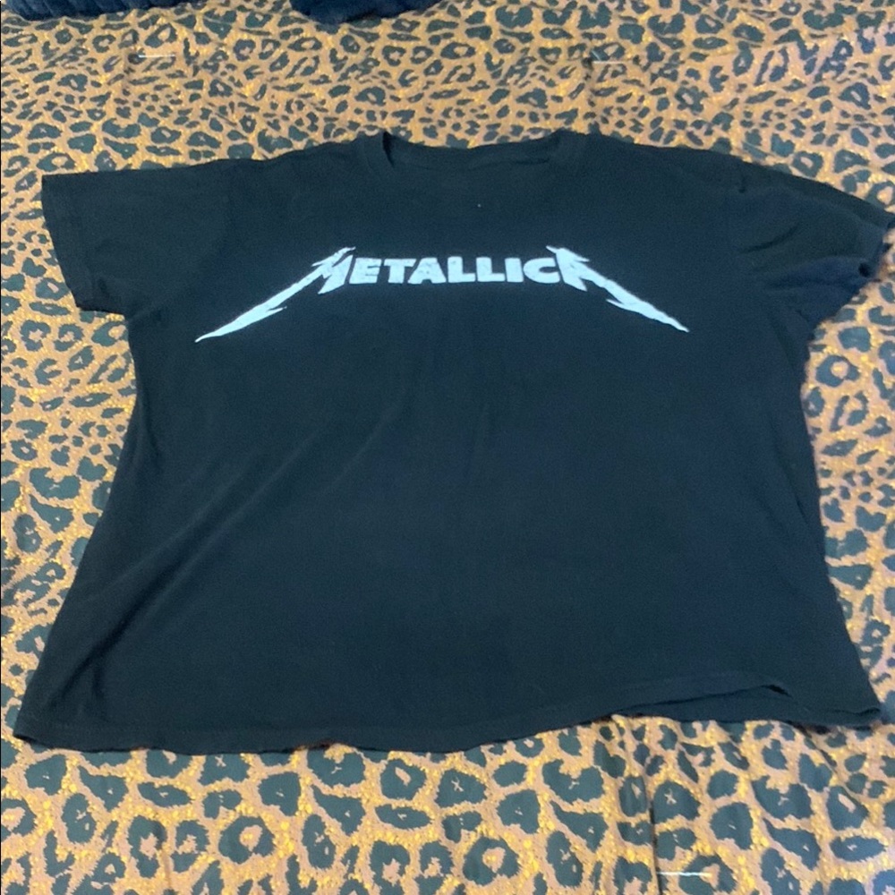 Black Short Sleeve Tee